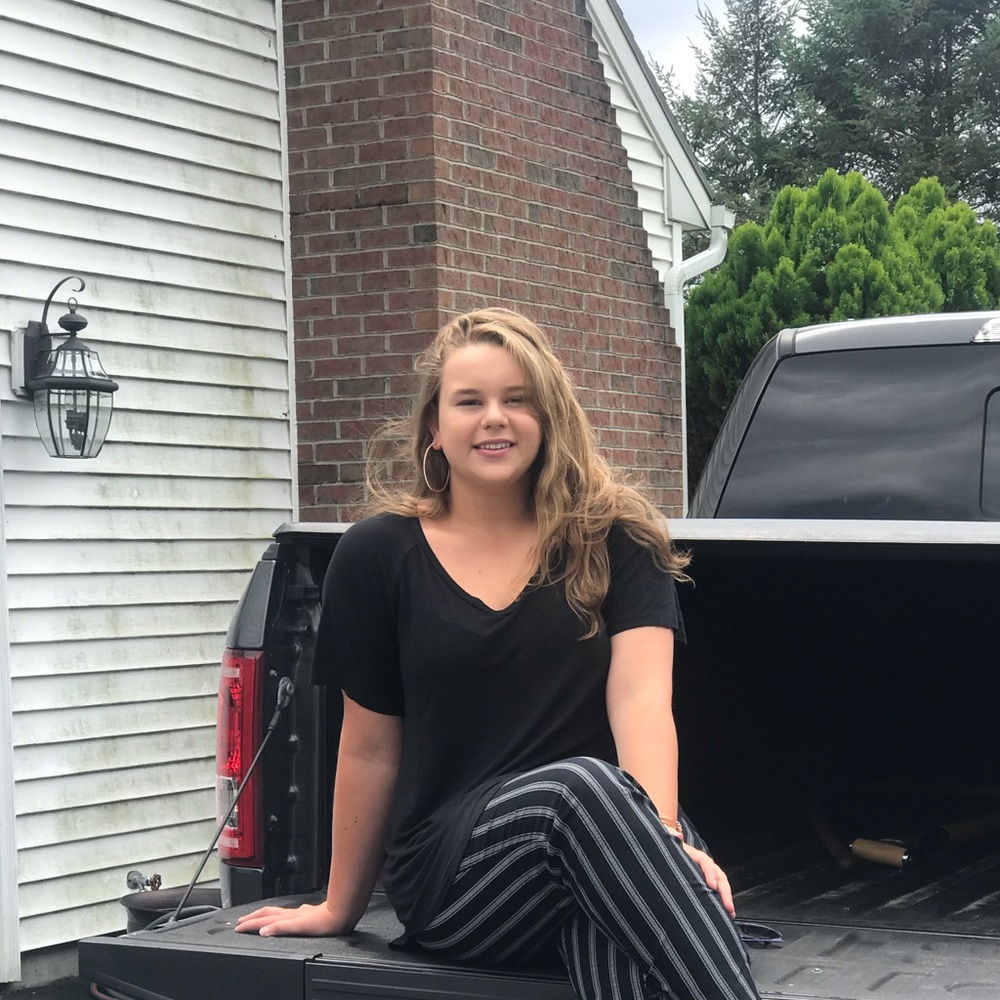 Meet your Posher, Sarah